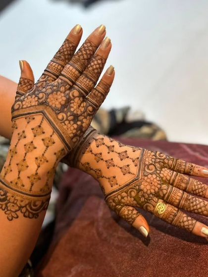 Modern & Indo-Western Designs photo 3