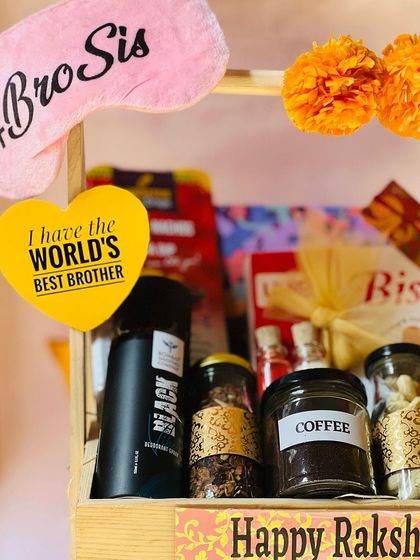 Gift Hamper - Personalized Gift Hampers Rakhi Celebrations photo 167