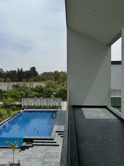 Seamless Indoor-Outdoor Living photo 19