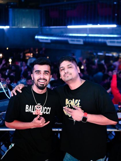 A duplicate of 232, celebrating a great night with a legend.