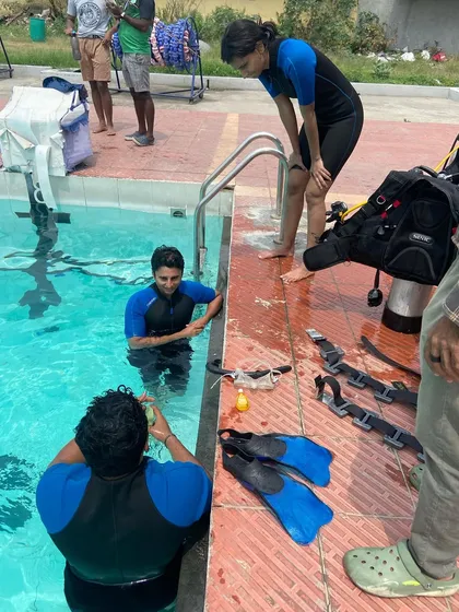 A student gets ready for their first breaths underwater in the pool. We take the time to make sure everyone feels safe and supported.