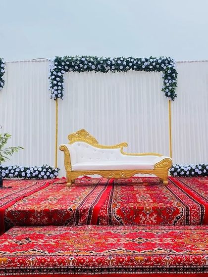 Modern Sangeet & Cocktail Setups photo 6