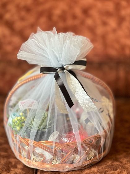 Gift Hamper - Corporate Gifting Gifts for Personal Celebrations photo 4