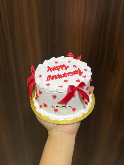 Anniversary & Love Cakes photo 8