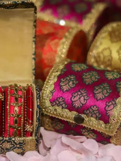 Bangle boxes are a classic and much-loved wedding favour. These are crafted from rich brocade fabric and are perfect for gifting a set of bangles to your guests.