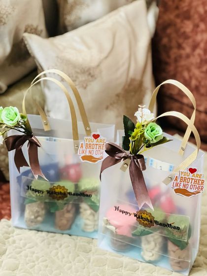 Gift Hamper - Personalized Gift Hampers Rakhi Celebrations photo 87