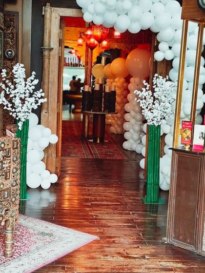 Balloon Art & Decor Details photo 31