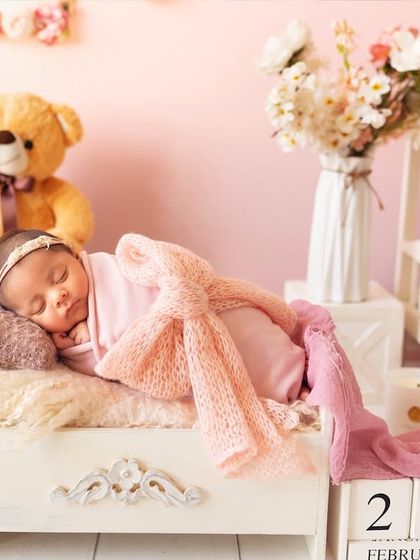 Your Newborn's First Portraits photo 10