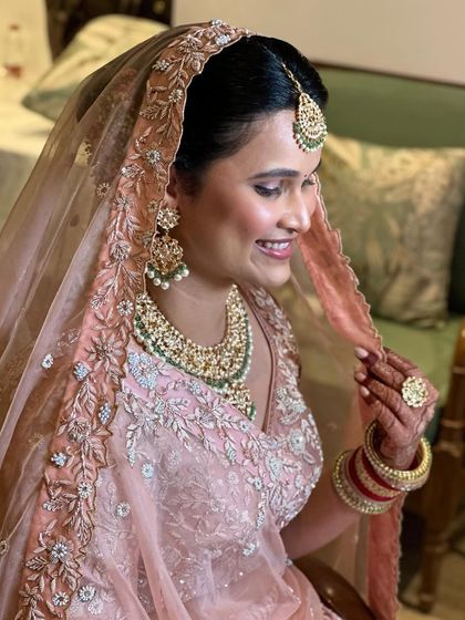 Modern & Pastel Brides photo 20