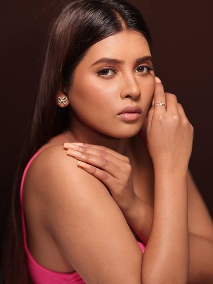 Glamour for Every Occasion photo 39