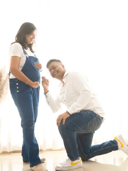 Lens And Stories - Maternity Photography Fun Announcements & Cherished Props photo 8