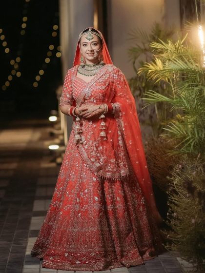 My client Udita looking radiant on her wedding day. This is the ultimate reward of her fitness journey, achieving her goals of getting lean, strong, and improving her skin and hair health.