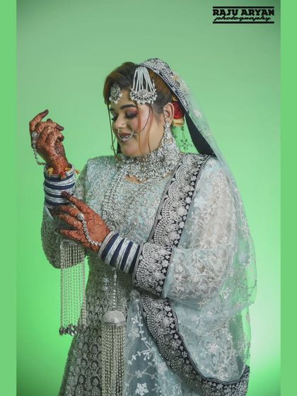 Radiant Brides: Portraits of Grace photo 17