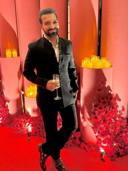Getting into the holiday spirit. A few snaps from a Christmas event, complete with a champagne toast and festive decor.
