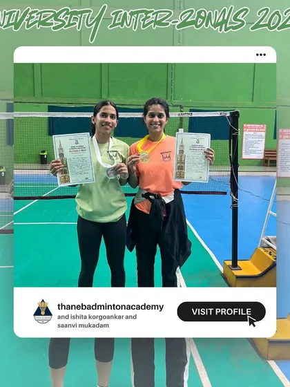 Ishita Korgaonkar and Saanvi Mukadam with their Gold Medals in Individual Doubles at the University Inter-Zonals.