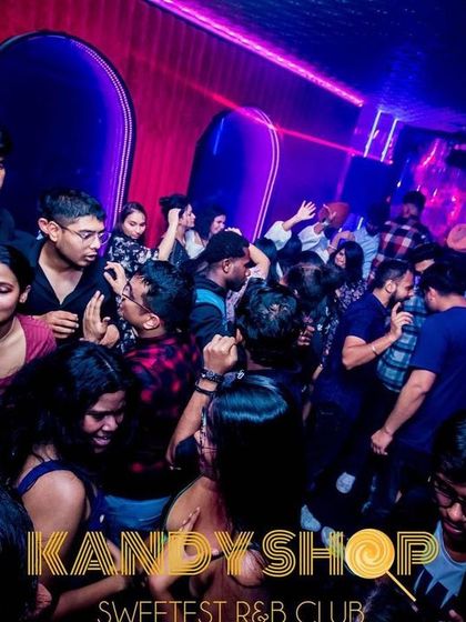 Rahul Kiran - DJ & VDJ Services The Vibe: Action & Crowd Shots photo 21