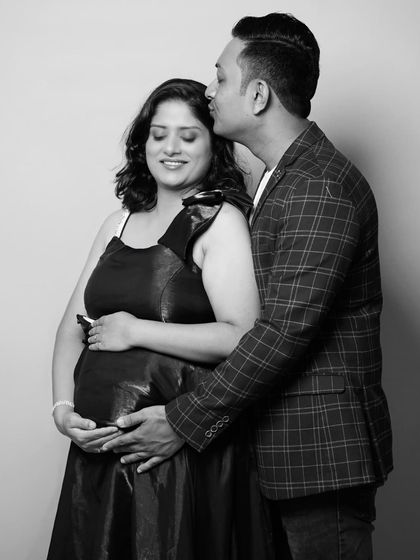 Studio Maternity Portraits photo 21