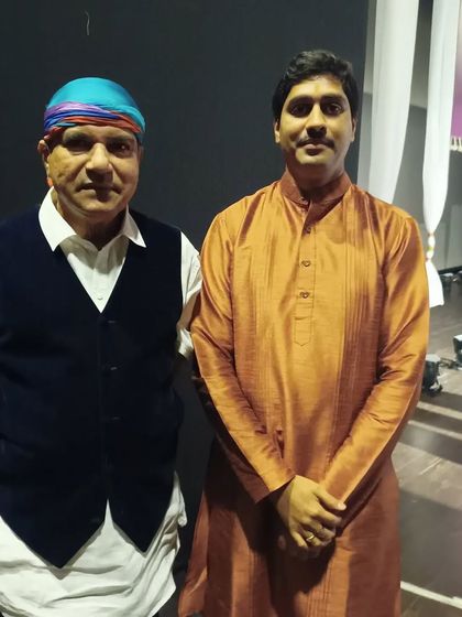 Behind the Music photo 4