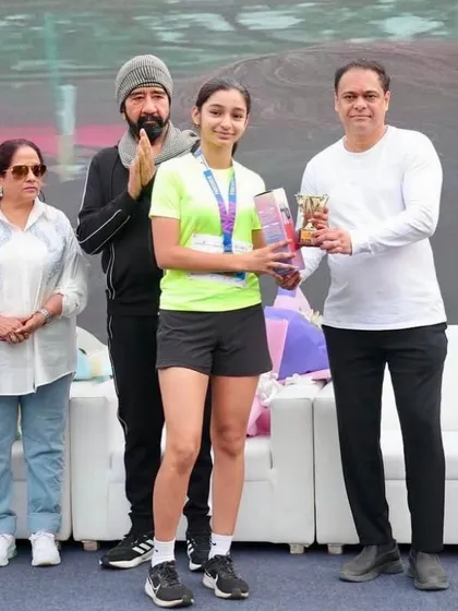 One of our athletes receiving her award at the Bawa Juhu Juniorthon. We are incredibly proud of all our participants.