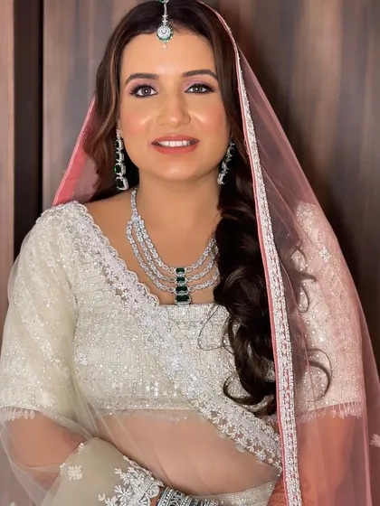 A beautiful portrait of the bride. Her skin is luminous, and the makeup is perfectly balanced.
