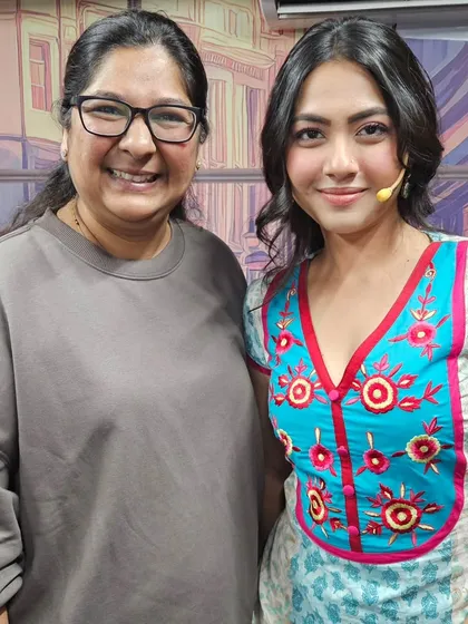 So happy to meet the talented and lovely Reem Sameer Shaikh on the set. Being surrounded by such creative energy was truly inspiring.