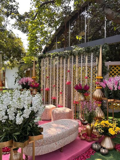 Sacred Vows: Mandap & Vedi Ceremonies photo 12