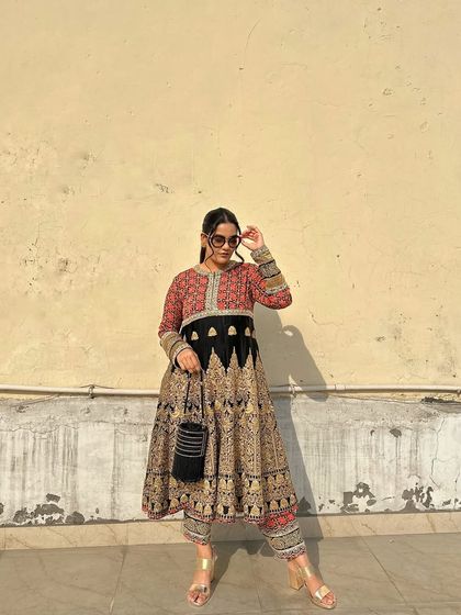 Priyanshi Khandelwal - Personal Fashion Styling Celebration Closet: Ethnic & Festive Styles photo 37