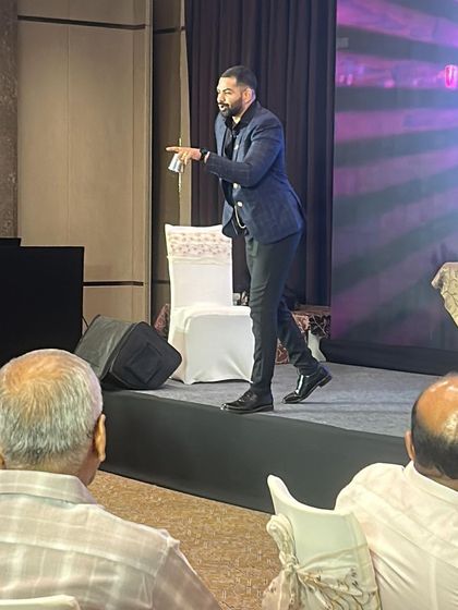 Nikhil Raj - Corporate Speaking & Training Interactive Team Workshops photo 24