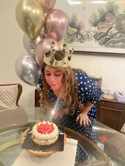 A festive birthday moment, complete with a crown and one of our fresh strawberry cakes. We love the joy and fun you bring to your celebrations.