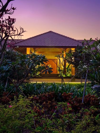 Tropical Retreats: Villas & Bungalows photo 22