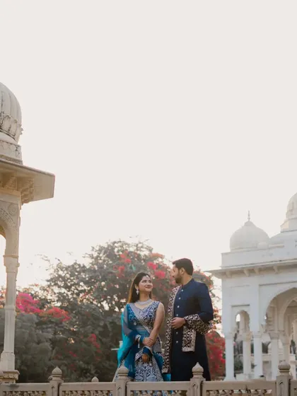 This series of photos at Gaitor Ki Chhatriyan showcases a variety of poses, from intimate close-ups to grand wide shots. I work with each couple to find the angles and compositions that best tell their story against these beautiful marble structures.