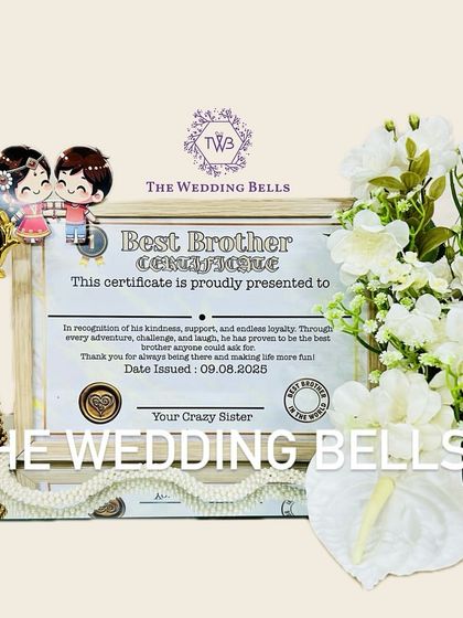 A full view of the elegant "Best Brother" trophy hamper. We designed this to make him feel like a true champion, celebrating the bond you share with style and luxury.