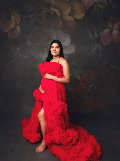 Anitha - Maternity Photography Glamorous Gown Portraits photo 10
