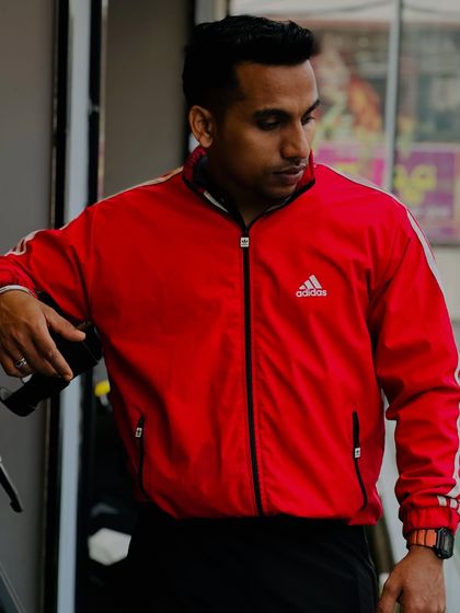 Keep it classic, keep it cool. Fitness is also a lifestyle, and feeling good in what you wear is part of the confidence you build.