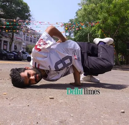 From b-boying and hip hop to contemporary and Bollywood, we have dancers specializing in every style to match the vibe of your event.