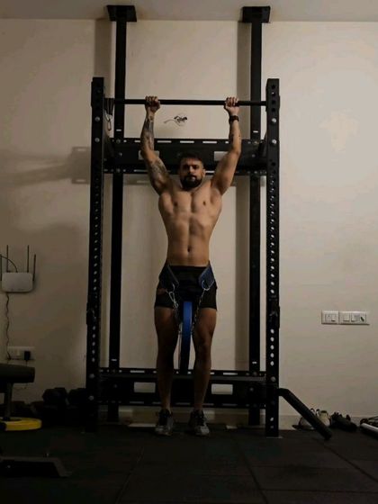 Just some more bits and bobs from training sessions. My programs utilize a wide variety of tools and methods, including free weights, machines, plyometrics, and cardio, all tailored to the specific goals of the individual.