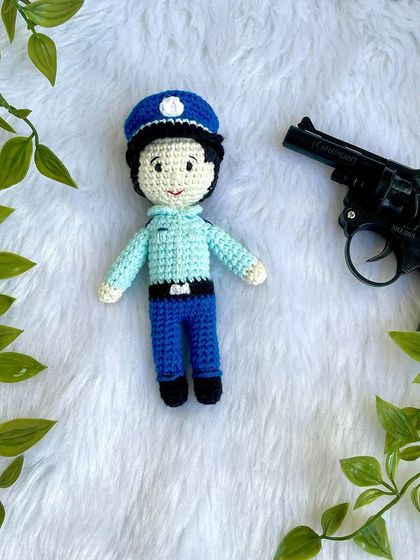 This little policeman doll is ready for duty! His police cap is removable, which adds a fun element to pretend play. He makes a great gift for a little one who dreams of being a hero.