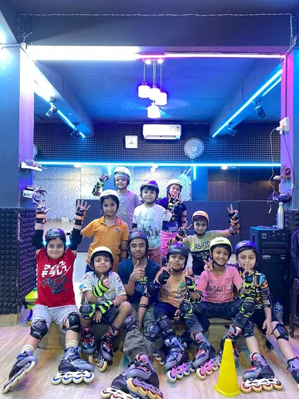 The whole skating team together. It's wonderful to see them bond and grow as a group in our air-conditioned indoor facility.