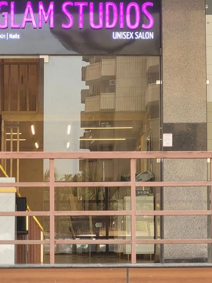 The exterior view of our unisex salon in Sector 70A. Our clear branding lets you know you've arrived at a place for professional hair, makeup, skin, and nail services.