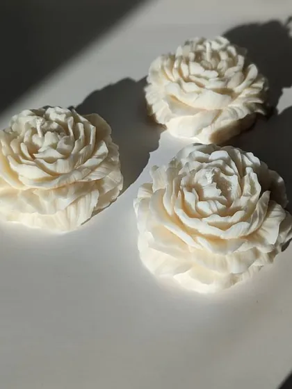 Our new peony-shaped candles are perfect for bulk orders for weddings, baby showers, or corporate events.