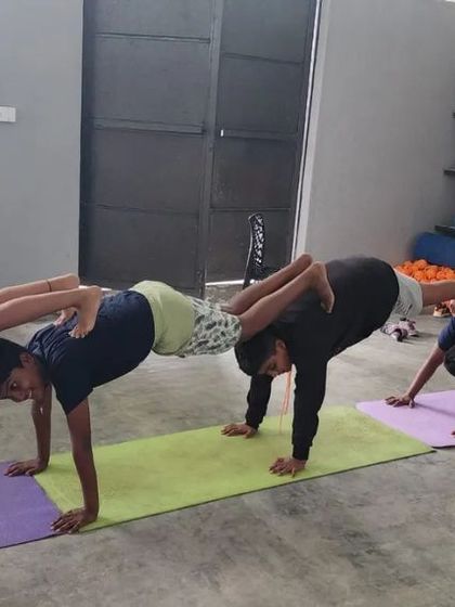 Swimsquare - Swimming Lessons Dry-Land Training: Strength & Flexibility photo 129