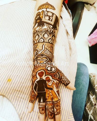 Custom & Portrait Mehndi