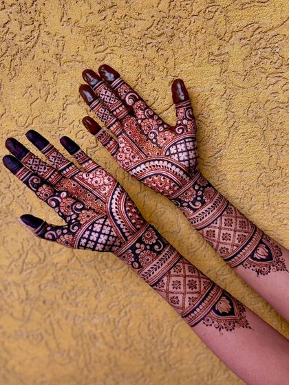 Mitali - Mehendi for Special Occasions Exquisite Bridal Mehendi photo 67