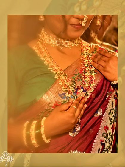 The intricate details of the layered necklaces are what make this look so special.