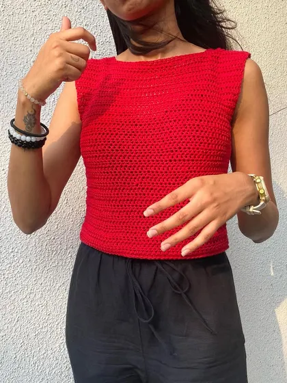 A front-on view of the red summer top, showing the clean texture and fit. It's a versatile staple for any handmade wardrobe.