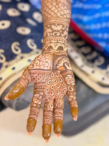 The beautiful, rich stain of the design after the henna paste has been removed.