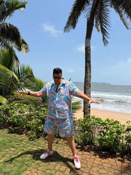 Another shot on the beautiful Goa beach. The location adds so much to the vibe of the event.