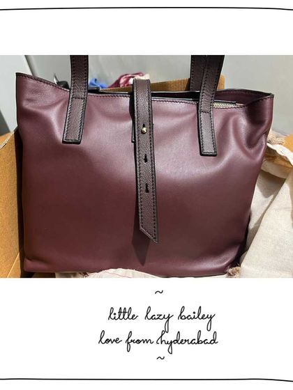 A beautiful unboxing moment from Lavanya in Hyderabad. This Little Lazy Bailey in Bordeaux was a gift for her mother, complete with a custom monogram.
