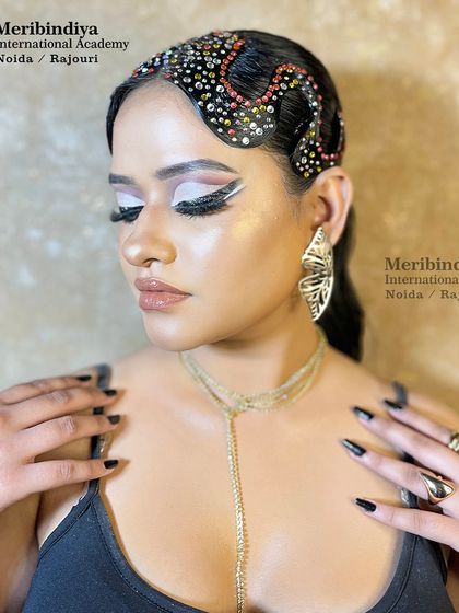 This pose allows a clear view of the eyelid artistry, including the sharp lines and blended shadows.