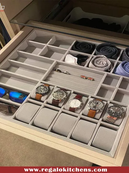 For the collector, every detail matters. We design custom drawers with dedicated compartments for watches, sunglasses, and ties, ensuring your valuable accessories are organized, protected, and beautifully displayed.